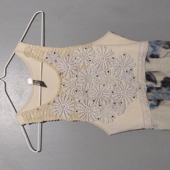 Free People Dress floral boho style with embroidery size xs ties in the back - Picture 1 of 9